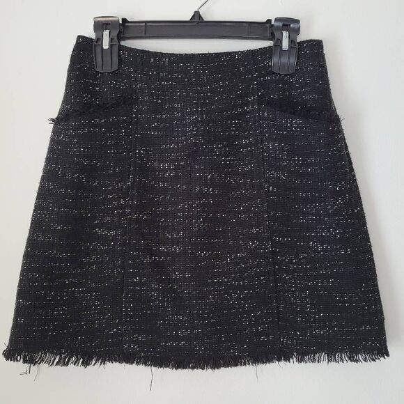 LOFT Dresses & Skirts - Ann Taylor LOFT Black Tweed Fringe Hem A-Line Mini Skirt Size 2 Lined Classic Wo